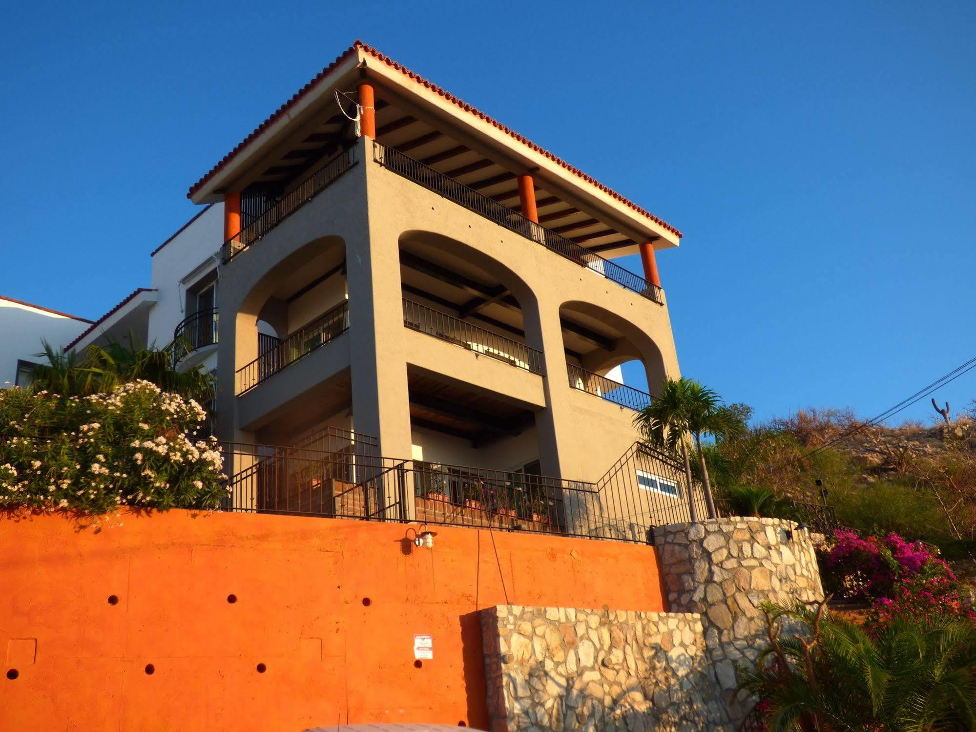 Mariamar Suites San Jose del Cabo Exterior photo
